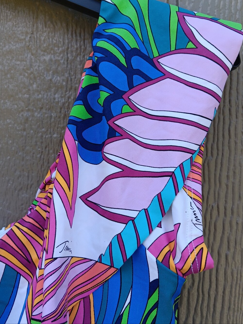 Trina Turk NWT Multi Color Tropical Print One Piece Swimsuit Size 20W - Picture 4 of 10